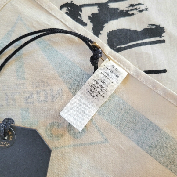 NWT Filson Helmsman Bandana Natural Captain Through Any Weather - Picture 7 of 7